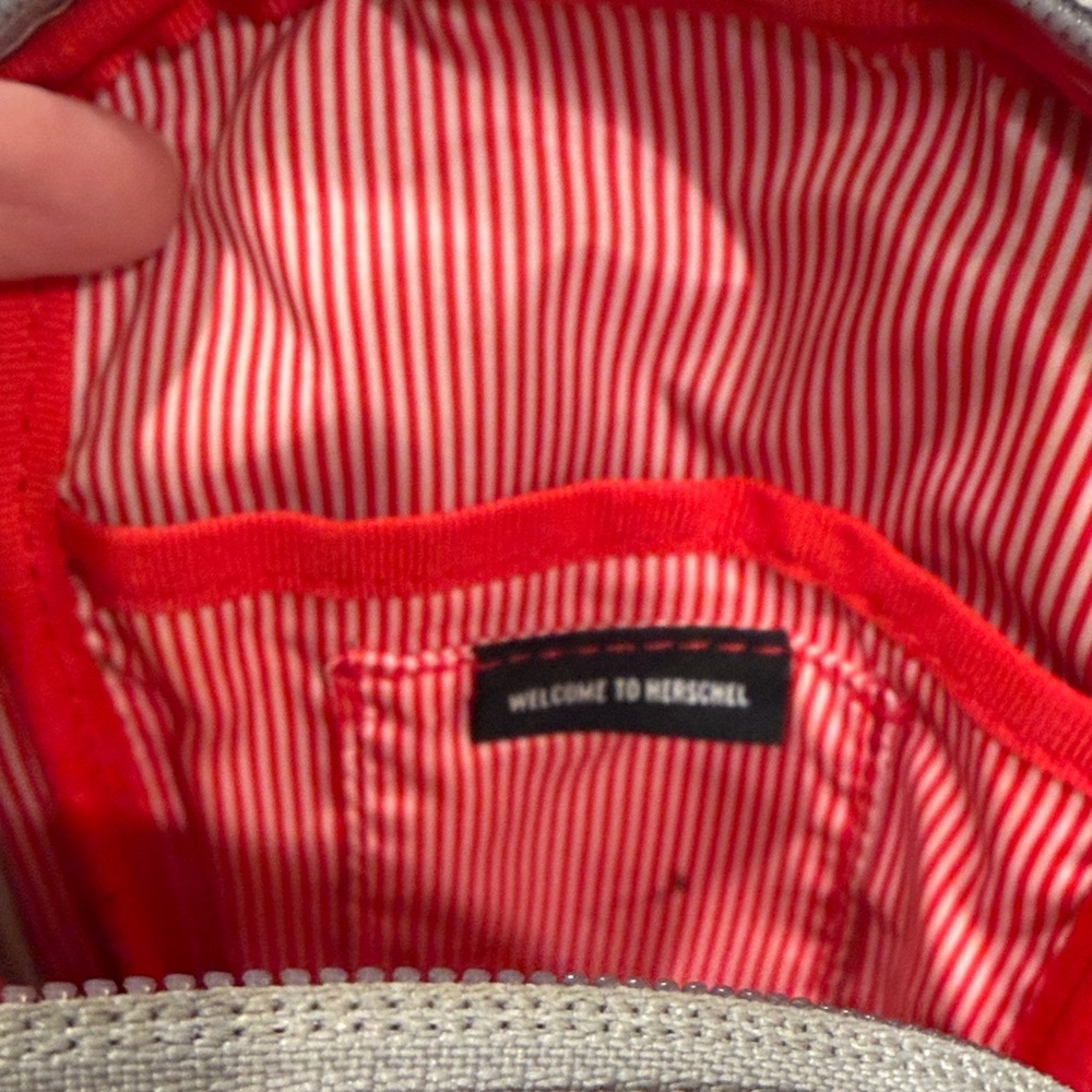 Herschel Supply Company Sinclair Crossbody - Picture 8 of 8